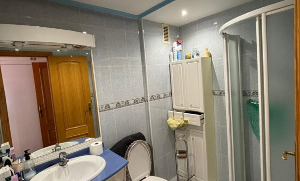 Resale - Apartment / flat - Benidorm - Levante