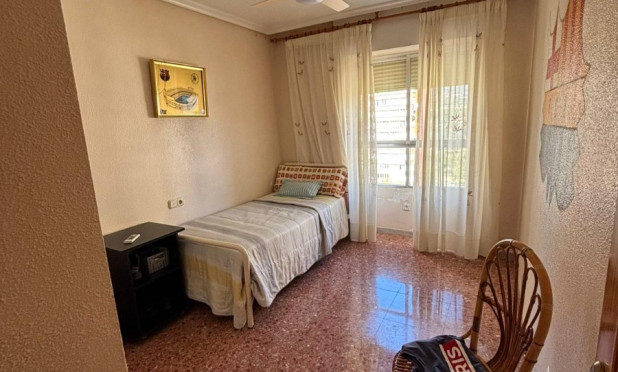 Resale - Apartment / flat - Benidorm - Levante