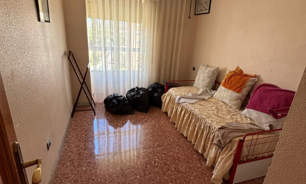 Resale - Apartment / flat - Benidorm - Levante