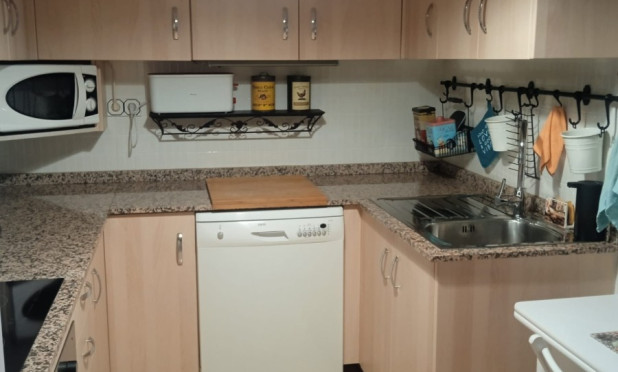 Herverkoop - Appartement / flat - Xirles