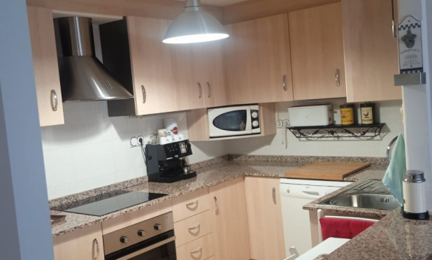 Herverkoop - Appartement / flat - Xirles