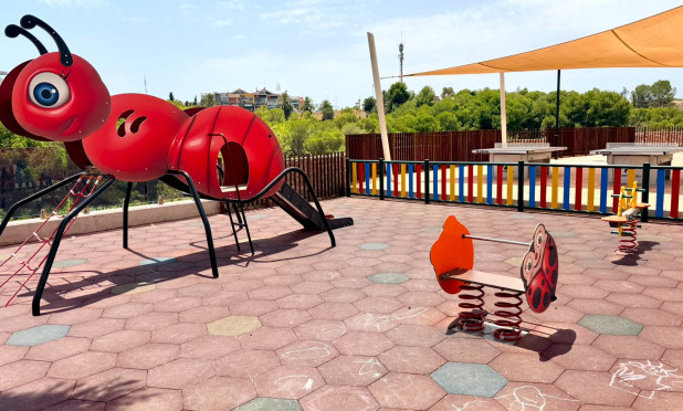 Resale - Apartment / flat - Orihuela Costa - La Zenia