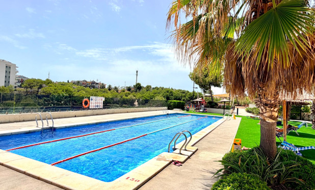 Resale - Apartment / flat - Orihuela Costa - La Zenia