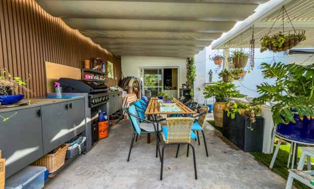 Resale - Villa - Torrevieja - Torreta - Florida
