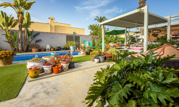 Resale - Villa - Torrevieja - Torreta - Florida