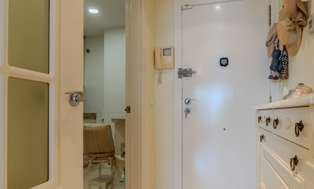 Resale - Apartment / flat - Finestrat - Sierra Cortina