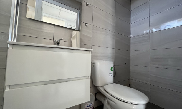 Resale - Commercial - Torrevieja - Costa Blanca Sur