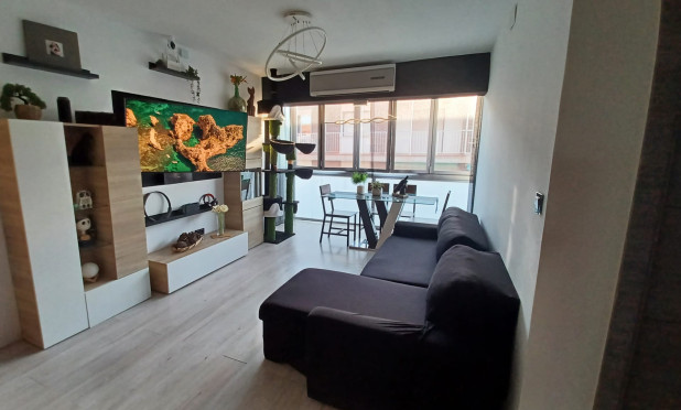 Resale - Apartment / flat - Torre de la Horadada - Costa Blanca Sur