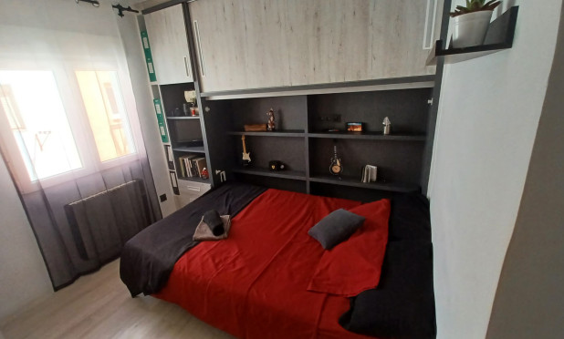 Resale - Apartment / flat - Torre de la Horadada - Costa Blanca Sur