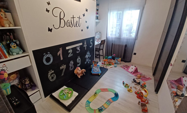 Resale - Apartment / flat - Torre de la Horadada - Costa Blanca Sur