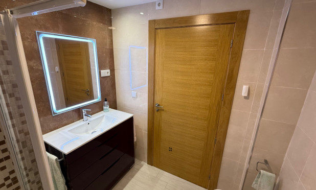 Resale - Apartment / flat - Torrevieja - Costa Blanca Sur
