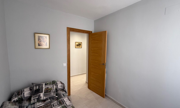 Resale - Apartment / flat - Torrevieja - Costa Blanca Sur