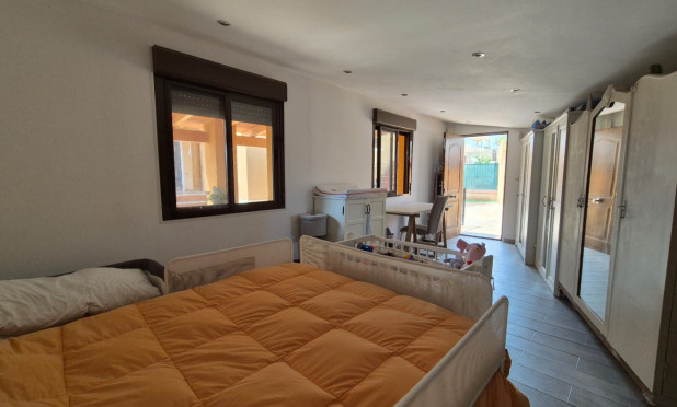 Resale - Villa - Torrevieja - Costa Blanca Sur