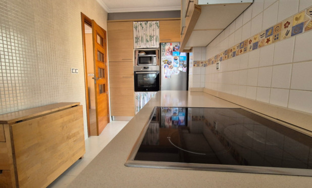 Resale - Villa - Torrevieja - Costa Blanca Sur
