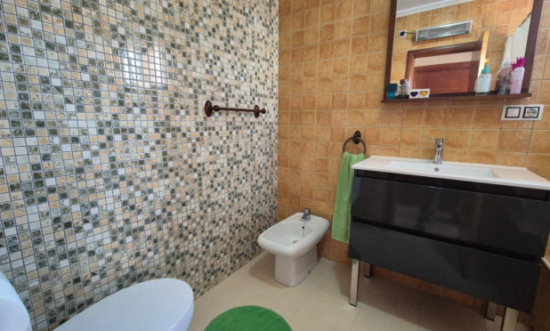 Resale - Villa - Torrevieja - Costa Blanca Sur