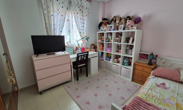 Resale - Villa - Torrevieja - Costa Blanca Sur