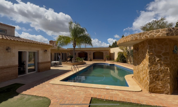Resale - Villa - Cartagena - Costa Blanca Sur