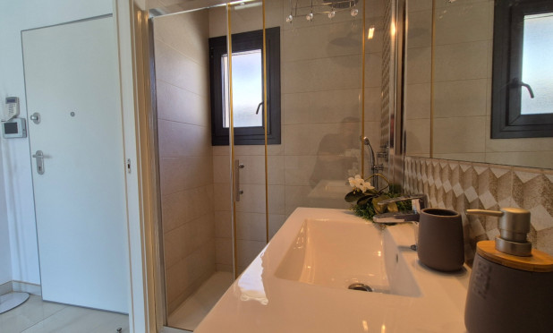 Resale - Villa - Torrevieja - Costa Blanca Sur