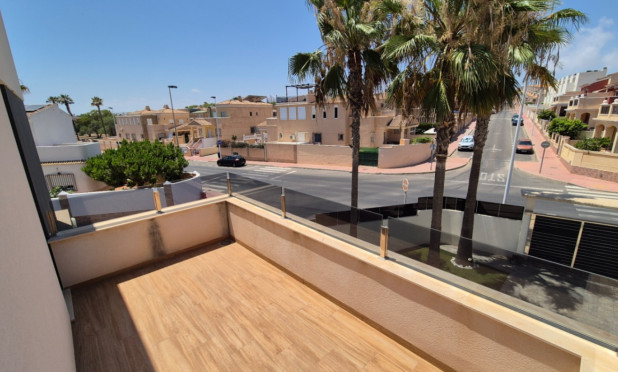 Resale - Villa - Torrevieja - Costa Blanca Sur