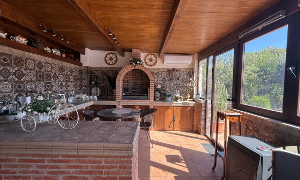 Resale - Villa - Torrevieja - Costa Blanca Sur