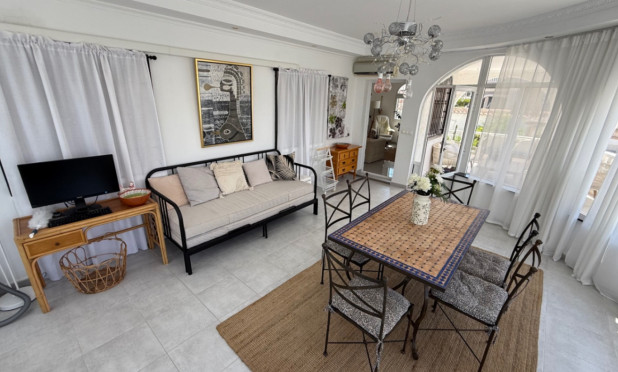 Resale - Villa - Torrevieja - Costa Blanca Sur