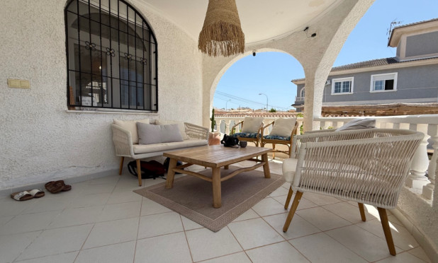 Resale - Villa - Torrevieja - Costa Blanca Sur
