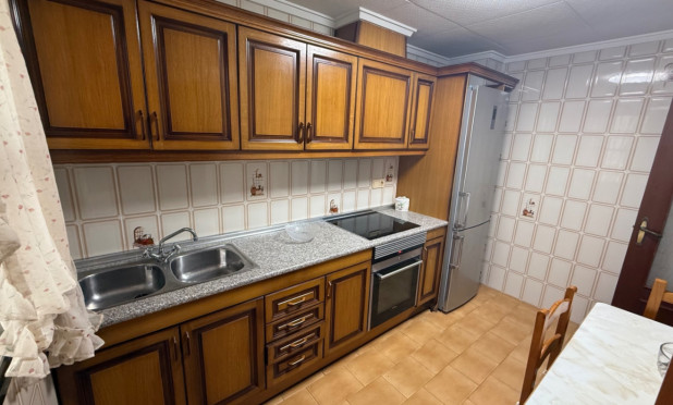 Resale - Apartment / flat - Torrevieja - Costa Blanca Sur