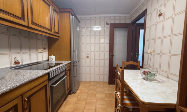 Resale - Apartment / flat - Torrevieja - Costa Blanca Sur