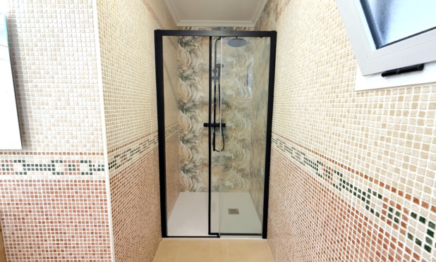 Resale - Apartment / flat - Torrevieja - Costa Blanca Sur