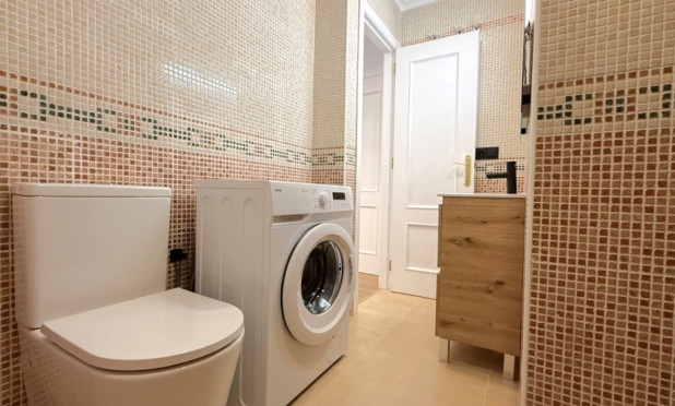 Resale - Apartment / flat - Torrevieja - Costa Blanca Sur