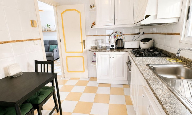 Resale - Villa - Torrevieja - Nueva Torrevieja - Aguas Nuevas
