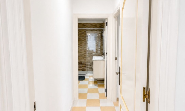 Resale - Villa - Torrevieja - Nueva Torrevieja - Aguas Nuevas