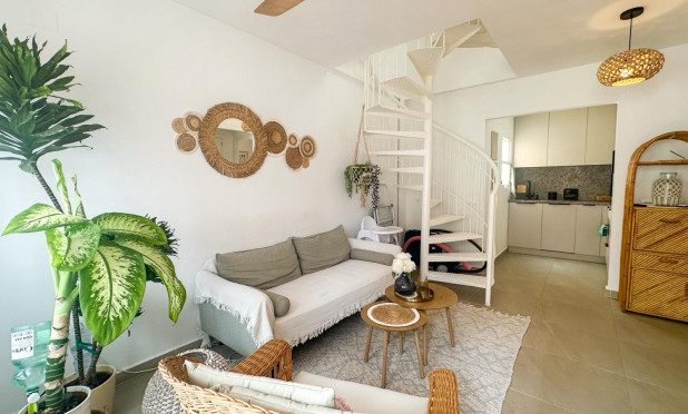 Resale - Townhouse - Orihuela Costa - Playa Flamenca