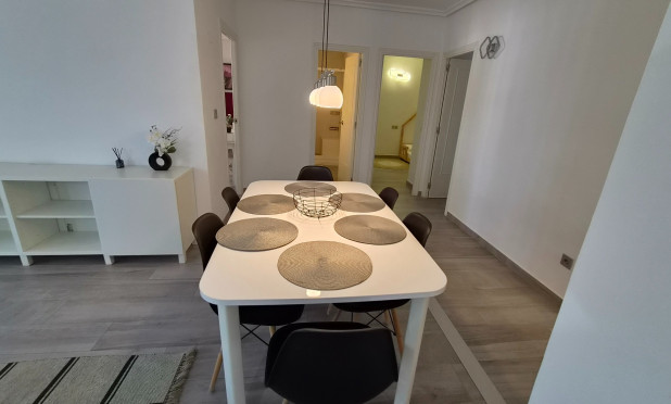 Herverkoop - Appartement / flat - Torrevieja - torrevieja