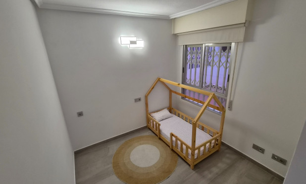 Herverkoop - Appartement / flat - Torrevieja - torrevieja