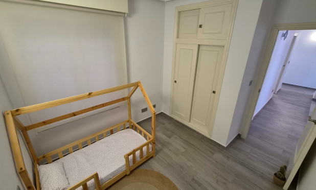 Herverkoop - Appartement / flat - Torrevieja - torrevieja
