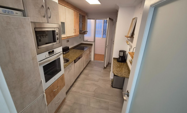 Herverkoop - Appartement / flat - Torrevieja - torrevieja