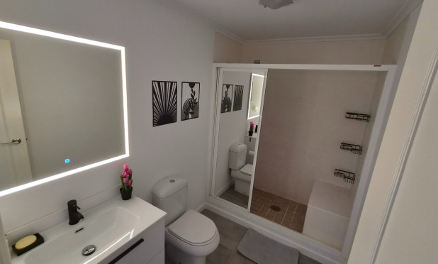 Herverkoop - Appartement / flat - Torrevieja - torrevieja