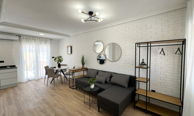 Resale - Townhouse - Orihuela Costa - La Regia