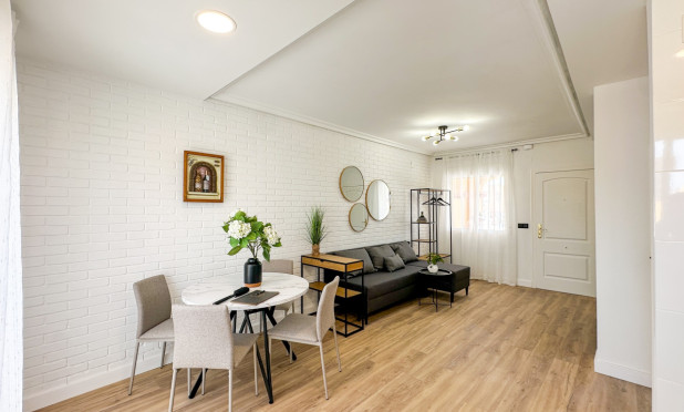 Resale - Townhouse - Orihuela Costa - La Regia