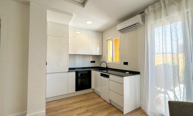 Resale - Townhouse - Orihuela Costa - La Regia