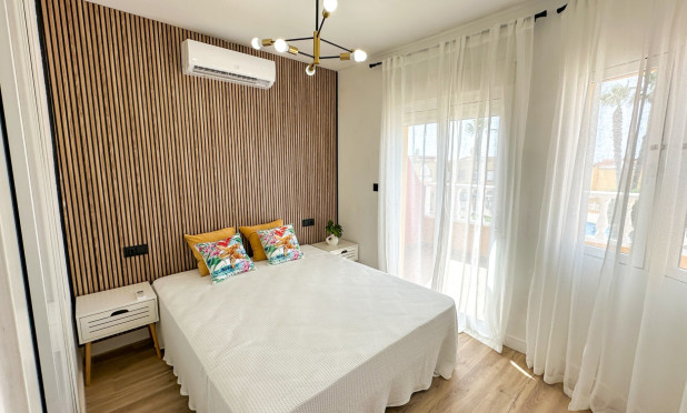 Resale - Townhouse - Orihuela Costa - La Regia