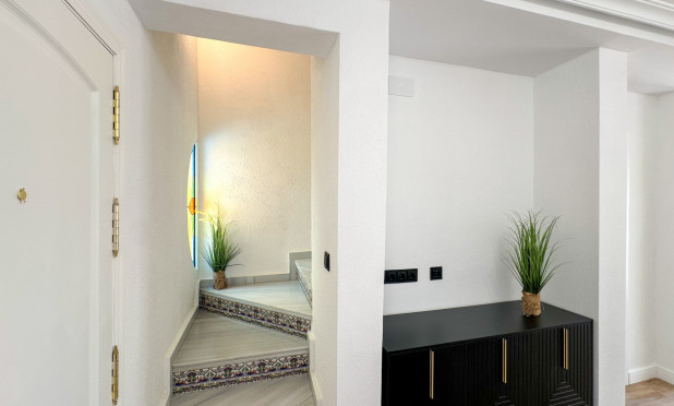 Resale - Townhouse - Orihuela Costa - La Regia
