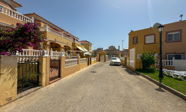 Resale - Townhouse - Orihuela Costa - La Regia