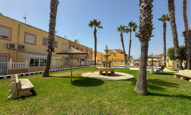 Resale - Townhouse - Orihuela Costa - La Regia