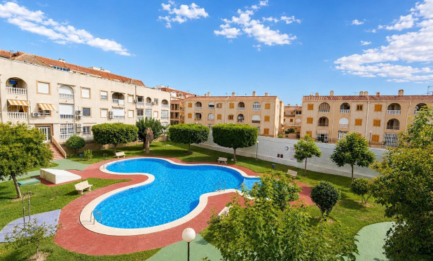 Resale - Apartment / flat - Torrevieja - Acequion