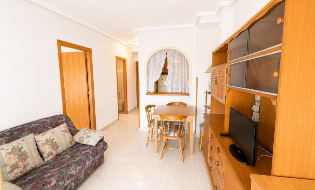 Resale - Apartment / flat - Torrevieja - Acequion