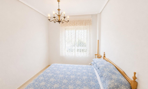 Resale - Apartment / flat - Torrevieja - Acequion