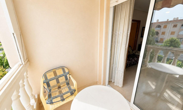 Resale - Apartment / flat - Torrevieja - Acequion