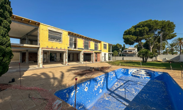 Herverkoop - Villa - Cabo Roig